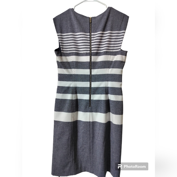 Tommy Hilfiger gray white dress striped sleeveless V neck fully lined size 8 - Picture 5 of 11